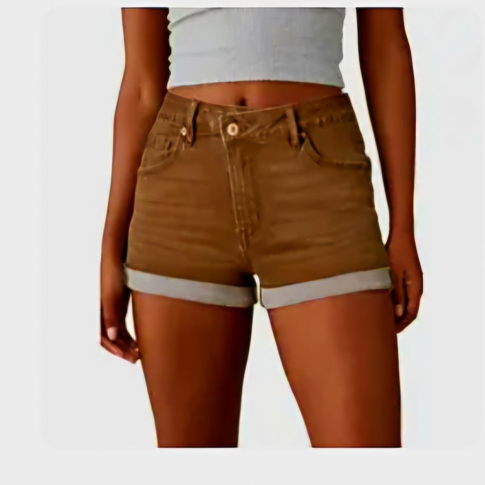 Brown Jean Shorts with Cuffed Hem and High-Waist